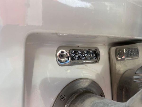 2019 Malibu Boats 23 LSV - Image 13