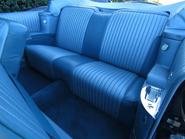 1957 Chrysler Imperial Crown - Image 6