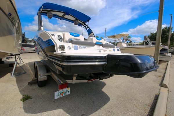 2017 Chaparral Vortex 2430 VRX - Image 4