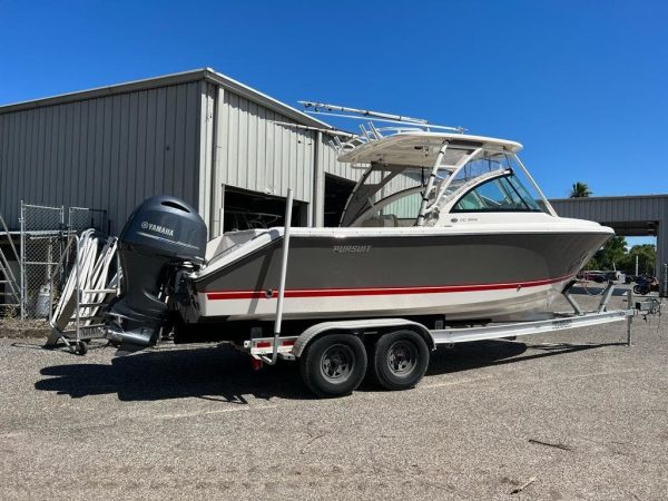 2018 Pursuit DC 265 - Image 49
