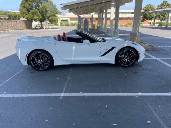 2017 Chevrolet Corvette Stingray - Image 3