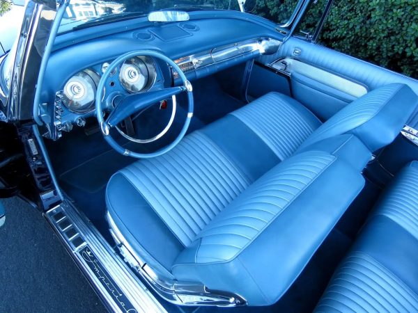 1957 Chrysler Imperial Crown - Image 7
