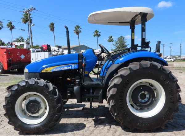 2013 New Holland TD5040 - Image 13