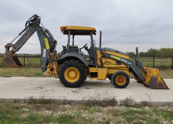 2015 John Deere 310LEP - Image 15