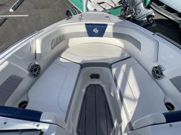 2021 Chaparral 23 Surf - Image 56