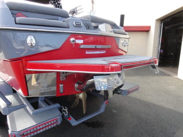 2021 Malibu Boats M240 - Image 15