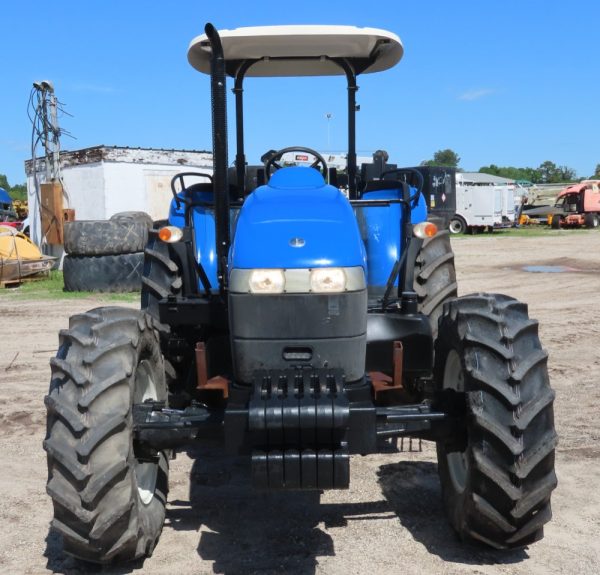 2013 New Holland TD5040 - Image 15