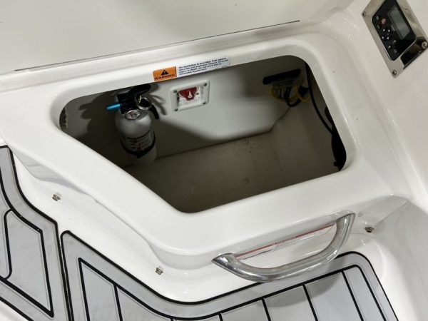 2019 Chaparral 191 Suncoast - Image 16