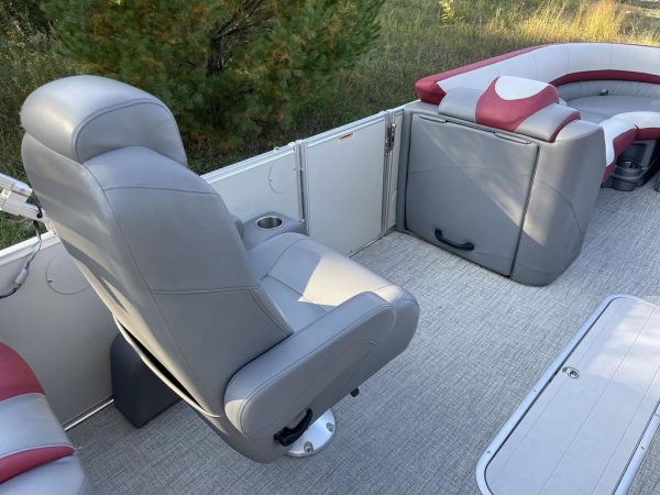 2021 Tahoe Pontoons Cascade Quad Lounger 25 - Image 16
