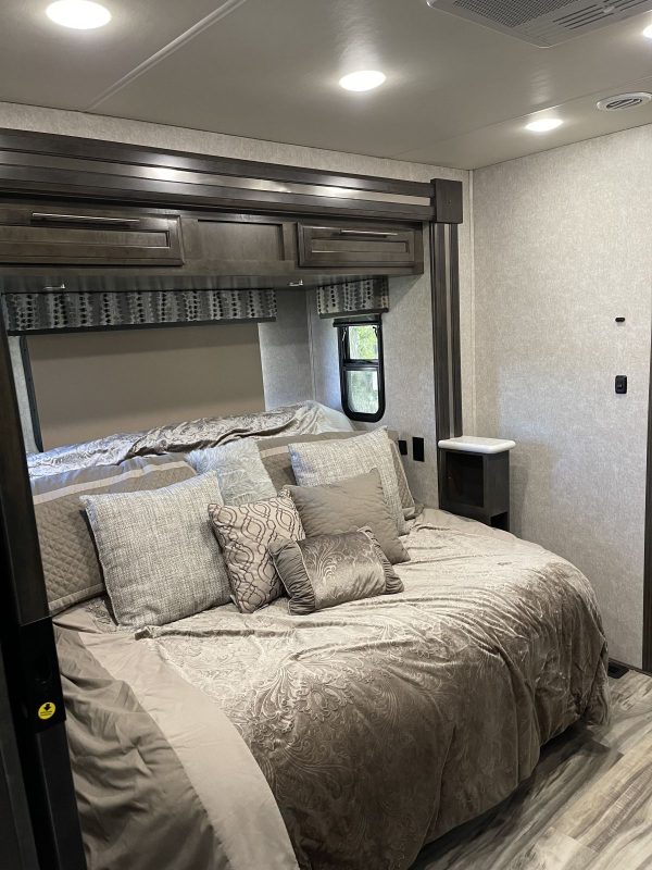 2020 Forest River Georgetown GT7 36D - Image 25