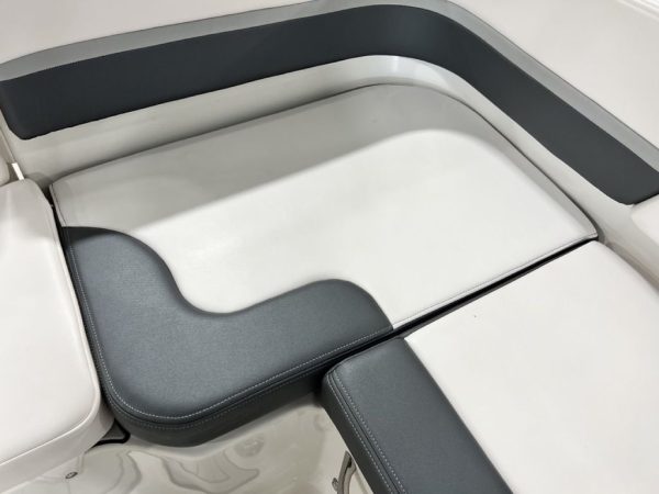 2019 Chaparral 191 Suncoast - Image 17