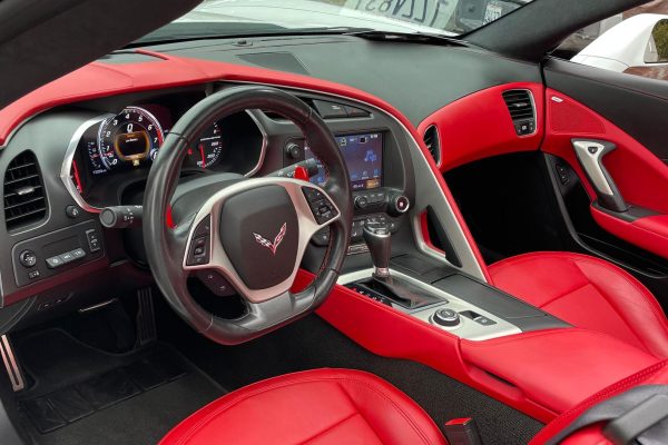 2017 Chevrolet Corvette Stingray - Image 8