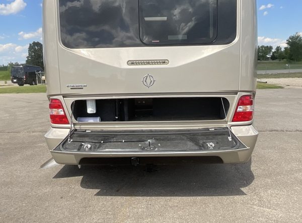 2019 Leisure Travel Serenity S24CB - Image 20
