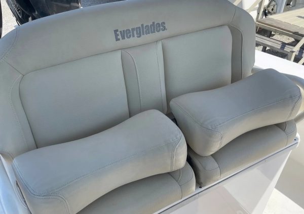 2017 Everglades 273 CC - Image 18