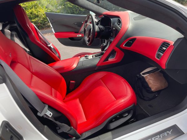 2017 Chevrolet Corvette Stingray - Image 10
