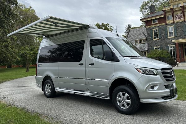 2020 Airstream Interstate 19 Tommy Bahama Edition 4x4 - Image 112