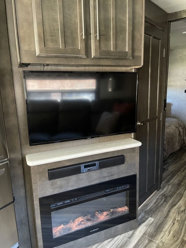 2020 Forest River Georgetown GT7 36D - Image 4