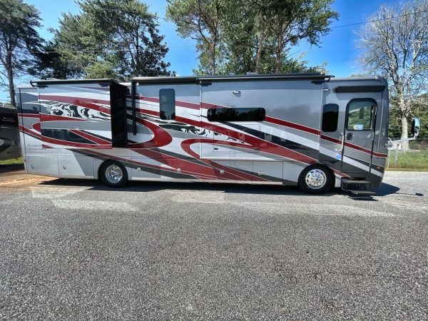 2022 Holiday Rambler Endeavor 38N - Image 23