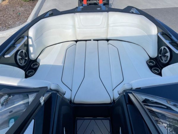 2018 Malibu Boats 24 MXZ - Image 19