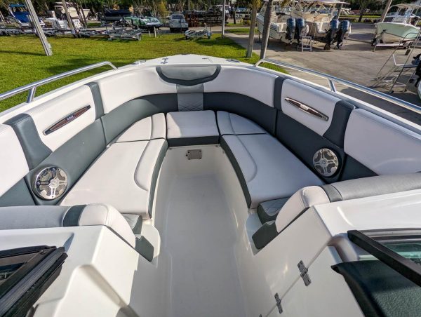 2020 Chaparral 257 SSX OB - Image 14
