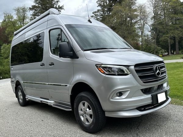 2020 Airstream Interstate 19 Tommy Bahama Edition 4x4 - Image 118
