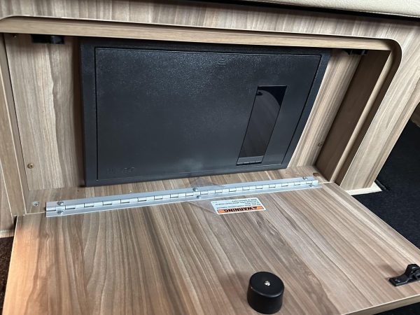 2020 Airstream Interstate 19 Tommy Bahama Edition 4x4 - Image 119