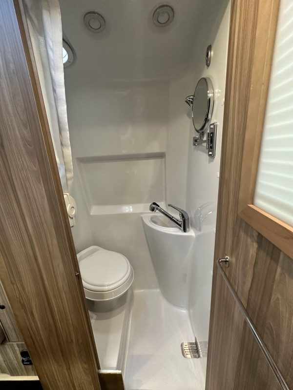 2020 Airstream Interstate 19 Tommy Bahama Edition 4x4 - Image 122