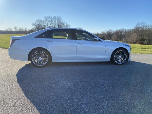2020 Cadillac CT6-V - Image 22