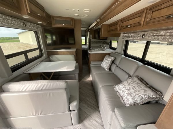 2022 Newmar Bay Star 3014 - Image 30