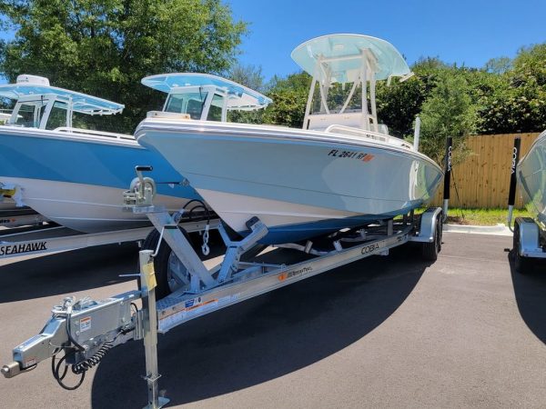 2018 Pathfinder Boats 2600 TRS - Image 2