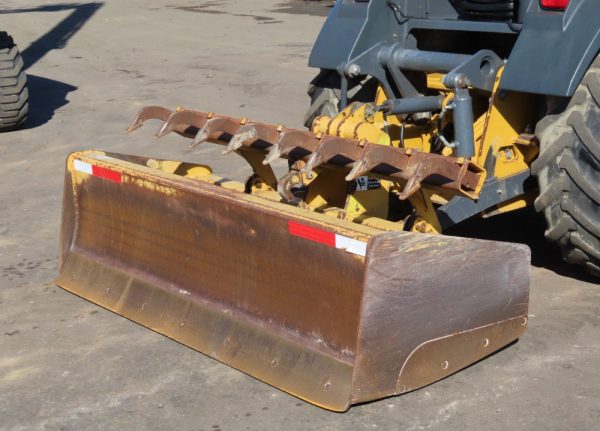 2015 John Deere 210LEP - Image 22