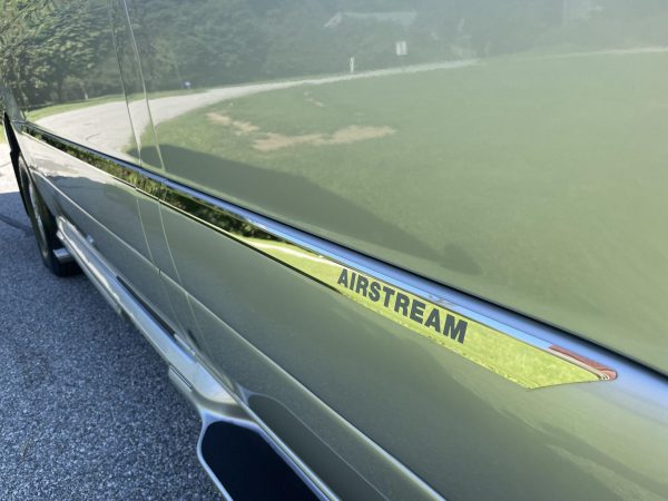 2020 Airstream Interstate 19 Tommy Bahama Edition 4x4 - Image 143