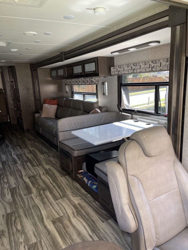 2020 Forest River Georgetown GT7 36D - Image 7