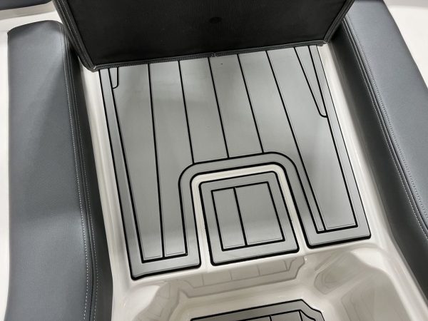 2019 Chaparral 191 Suncoast - Image 23