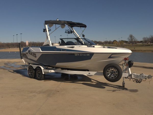 2021 Axis Wake Research T22 - Image 17
