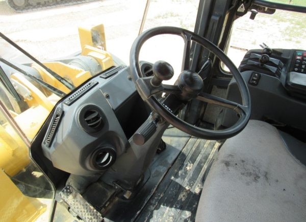 2014 John Deere 844K - Image 22