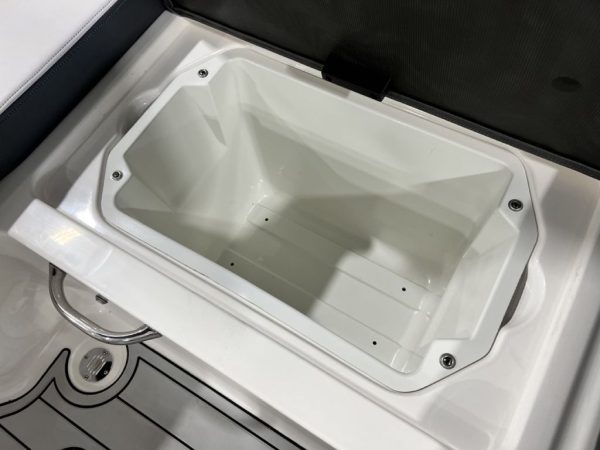 2019 Chaparral 191 Suncoast - Image 24