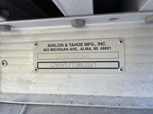 2021 Tahoe Pontoons Cascade Quad Lounger 25 - Image 24