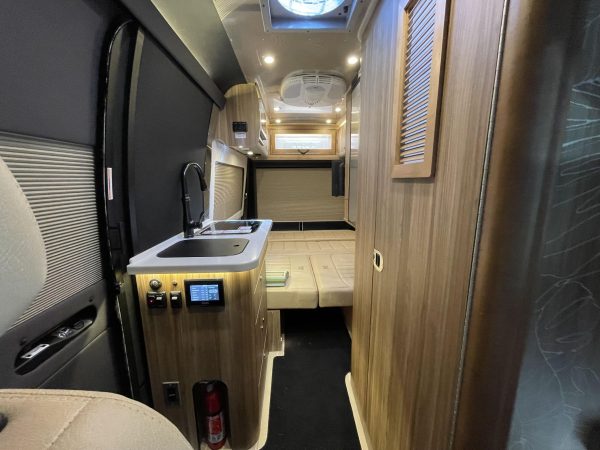 2020 Airstream Interstate 19 Tommy Bahama Edition 4x4 - Image 165