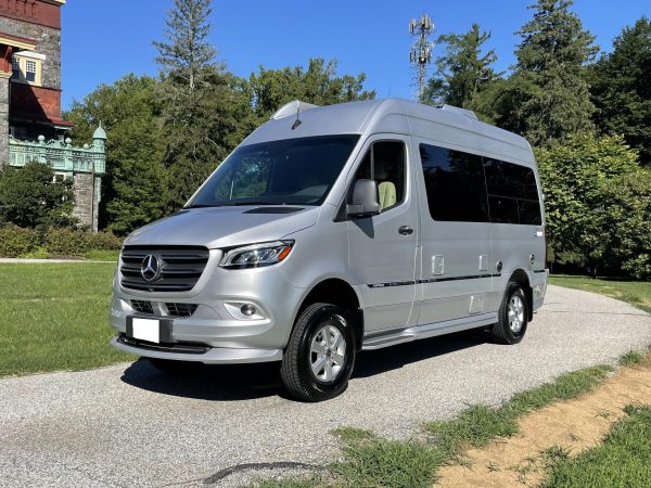 2020 Airstream Interstate 19 Tommy Bahama Edition 4x4 - Image 173