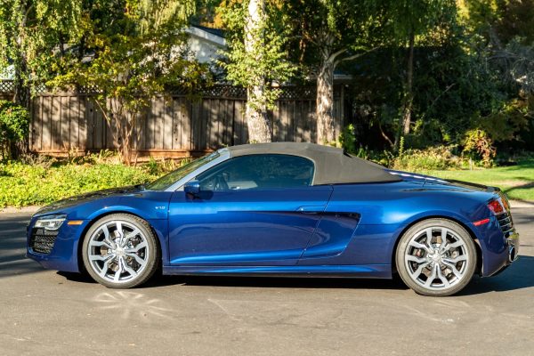 2014 Audi R8 V10 Spyder - Image 19