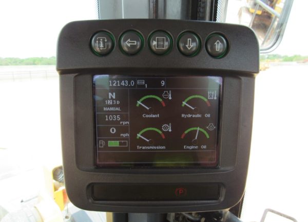 2014 John Deere 844K - Image 25