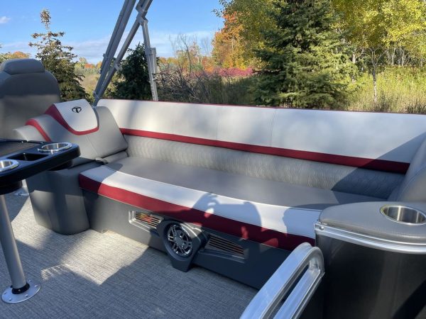 2021 Tahoe Pontoons Cascade Quad Lounger 25 - Image 26