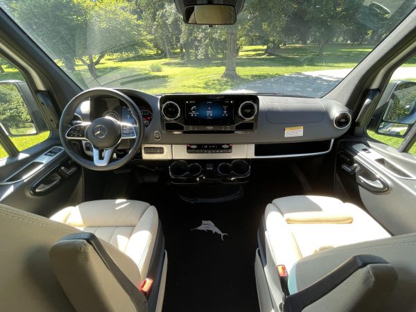 2020 Airstream Interstate 19 Tommy Bahama Edition 4x4 - Image 175