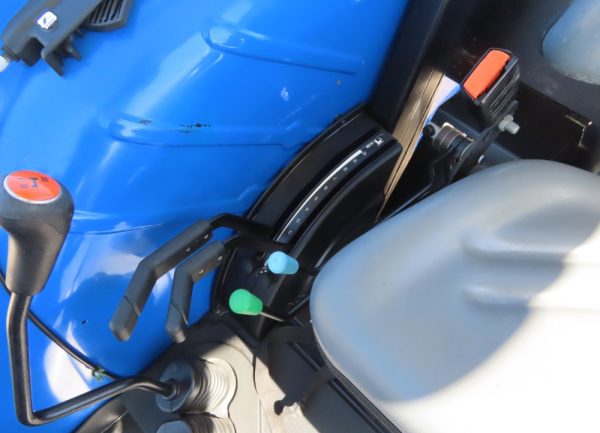 2013 New Holland TD5040 - Image 27