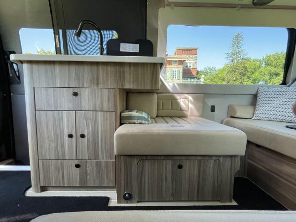 2020 Airstream Interstate 19 Tommy Bahama Edition 4x4 - Image 185