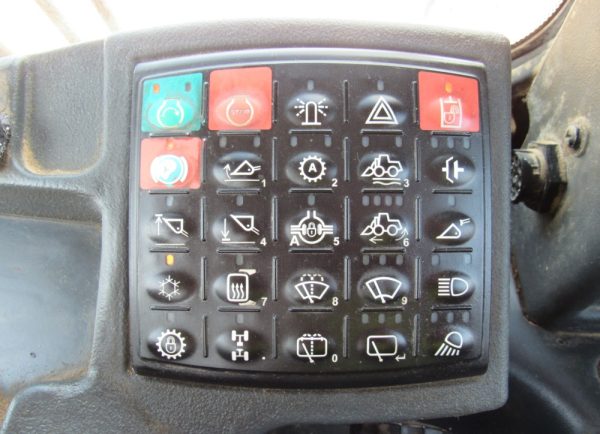 2014 John Deere 844K - Image 27