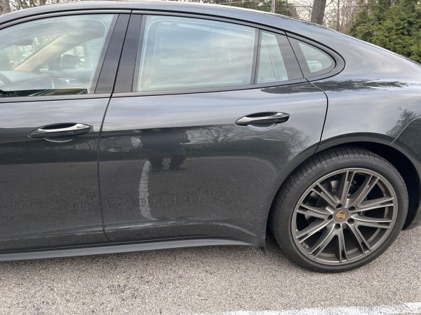 2020 Porsche Panamera 4 - Image 23