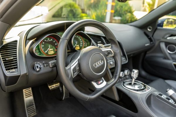 2014 Audi R8 V10 Spyder - Image 22
