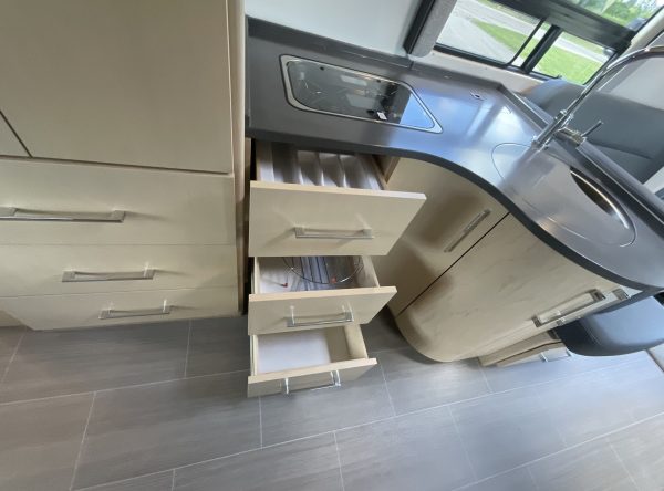 2019 Leisure Travel Serenity S24CB - Image 31